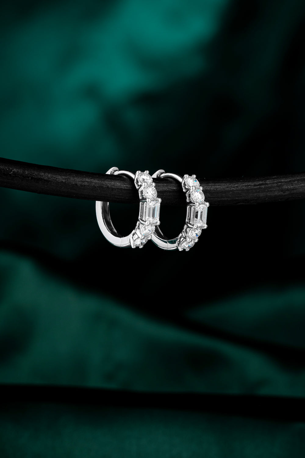 The Round Diamond Earring ZBE0078