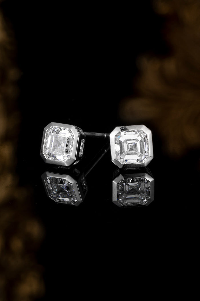 The Square Diamond Earrings